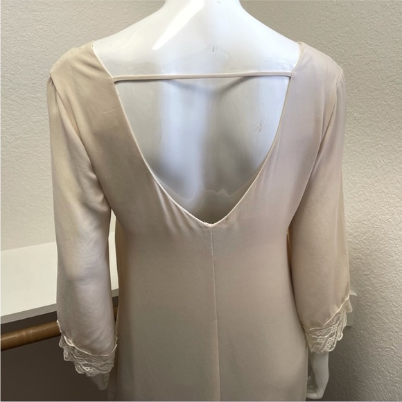 ASTR Daytime/Night-time cream shift dress and Coral Romper BUNDLE Sz M - Picture 14 of 16